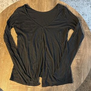 Lululemon Open back, Long Sleeve Top, Size 4